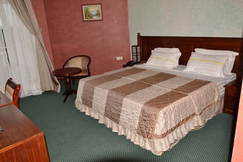 Venus Hotel Kinshasa Exterior photo